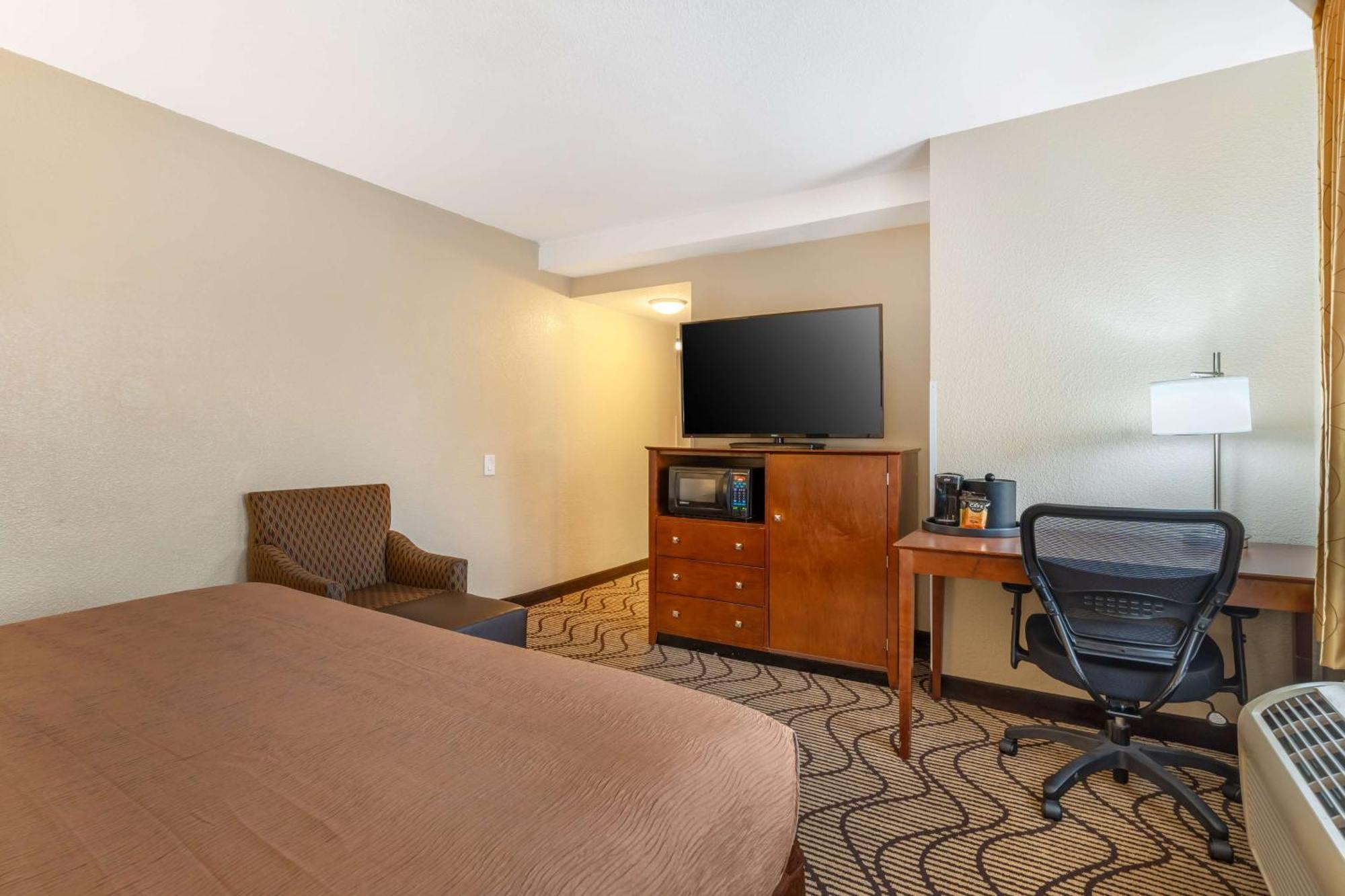 Best Western John Muir Inn Martinez Εξωτερικό φωτογραφία